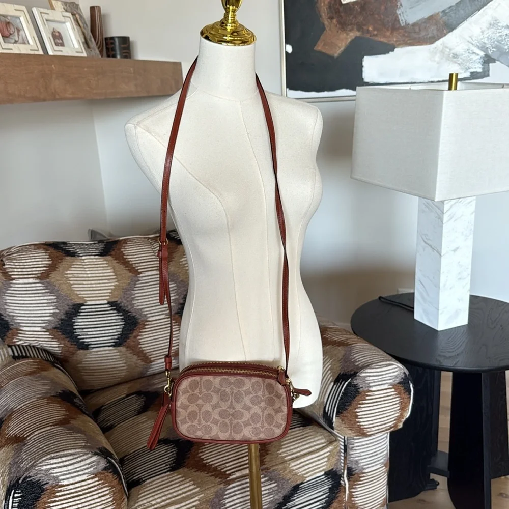 Coach Signature Canvas Shoulder Bag